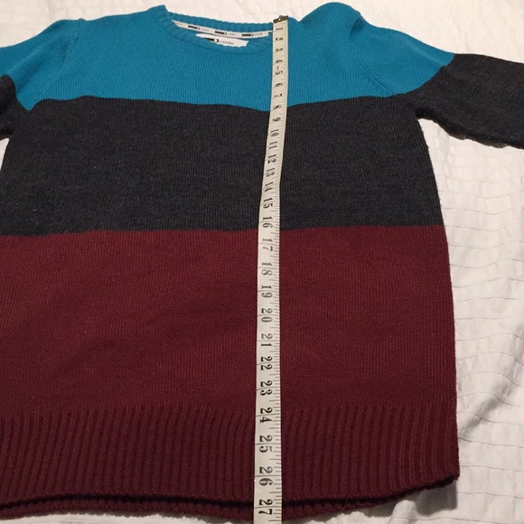 Men’s Sweater - Picture 4 of 7